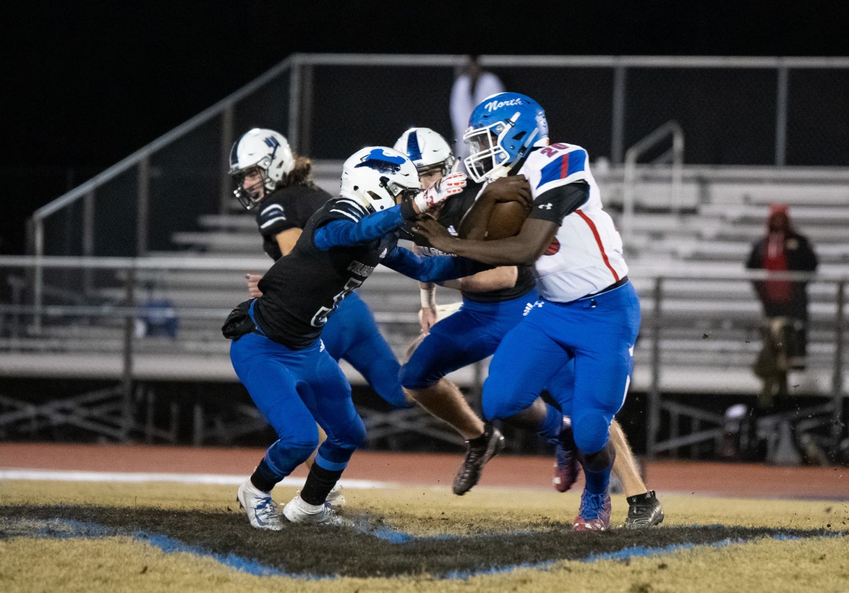 Lake Norman football (16).jpg
